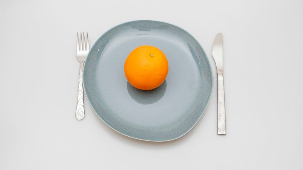 Jak wprowadzić zrównoważoną dietę w życie